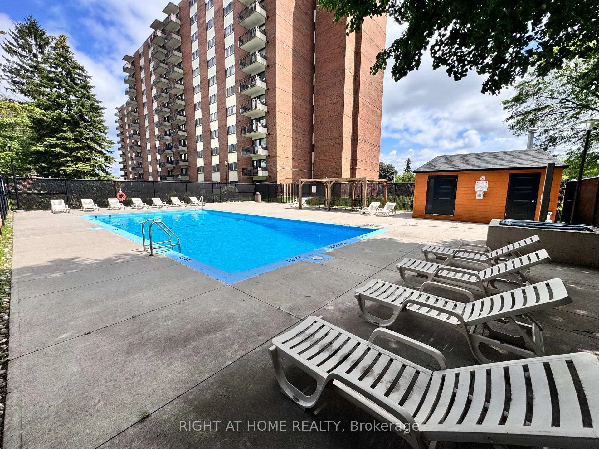 Photo 4 of Unit 1205, 1465 Baseline Road, Ottawa, Copeland Park — HOMEH