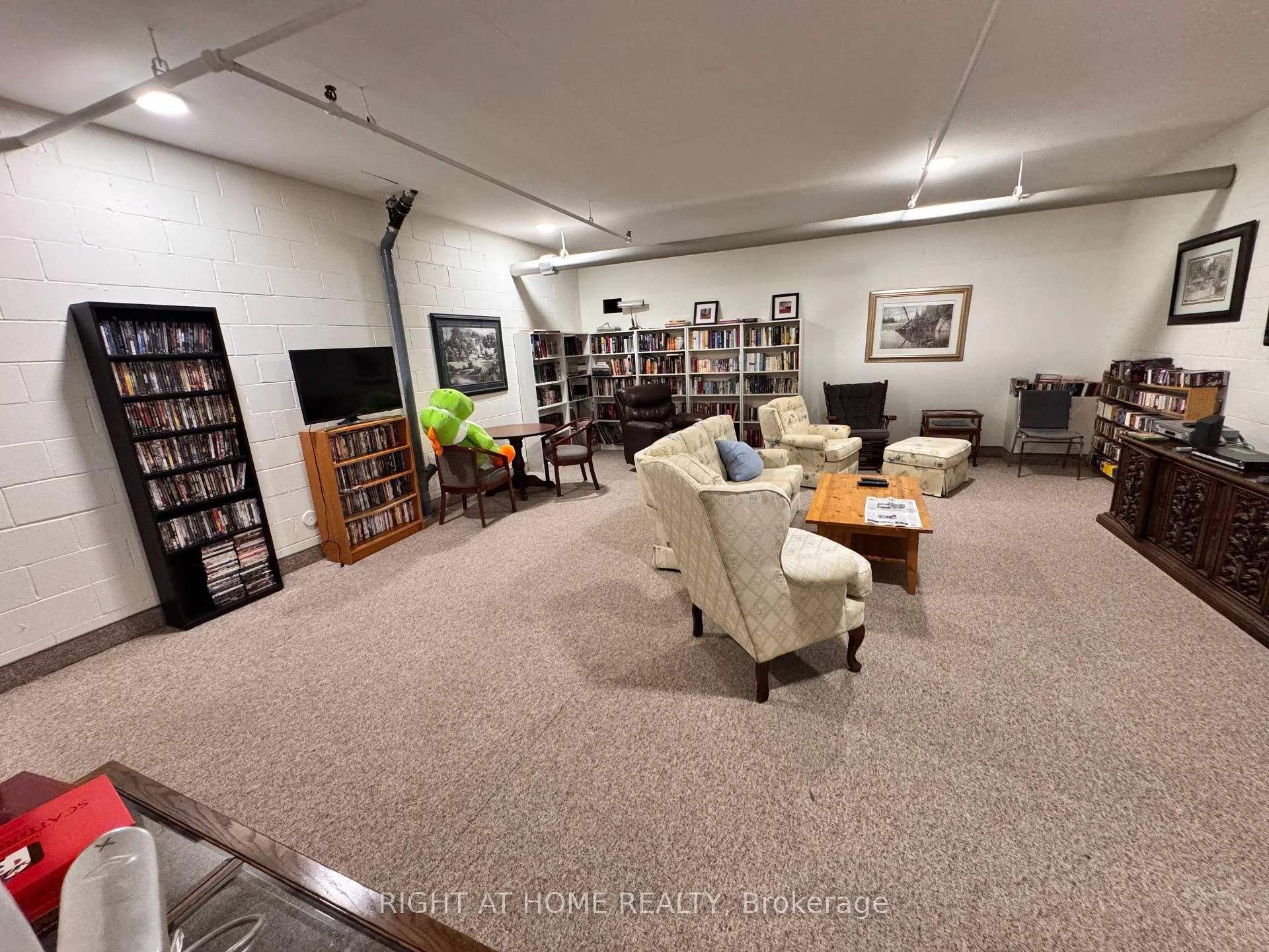 Photo 19 of Unit 1205, 1465 Baseline Road, Ottawa, Copeland Park — HOMEH