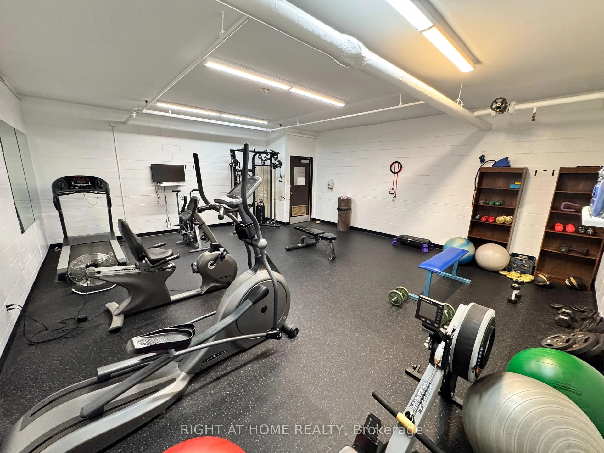 Photo 57 of Unit 1205, 1465 Baseline Road, Ottawa, Copeland Park — HOMEH