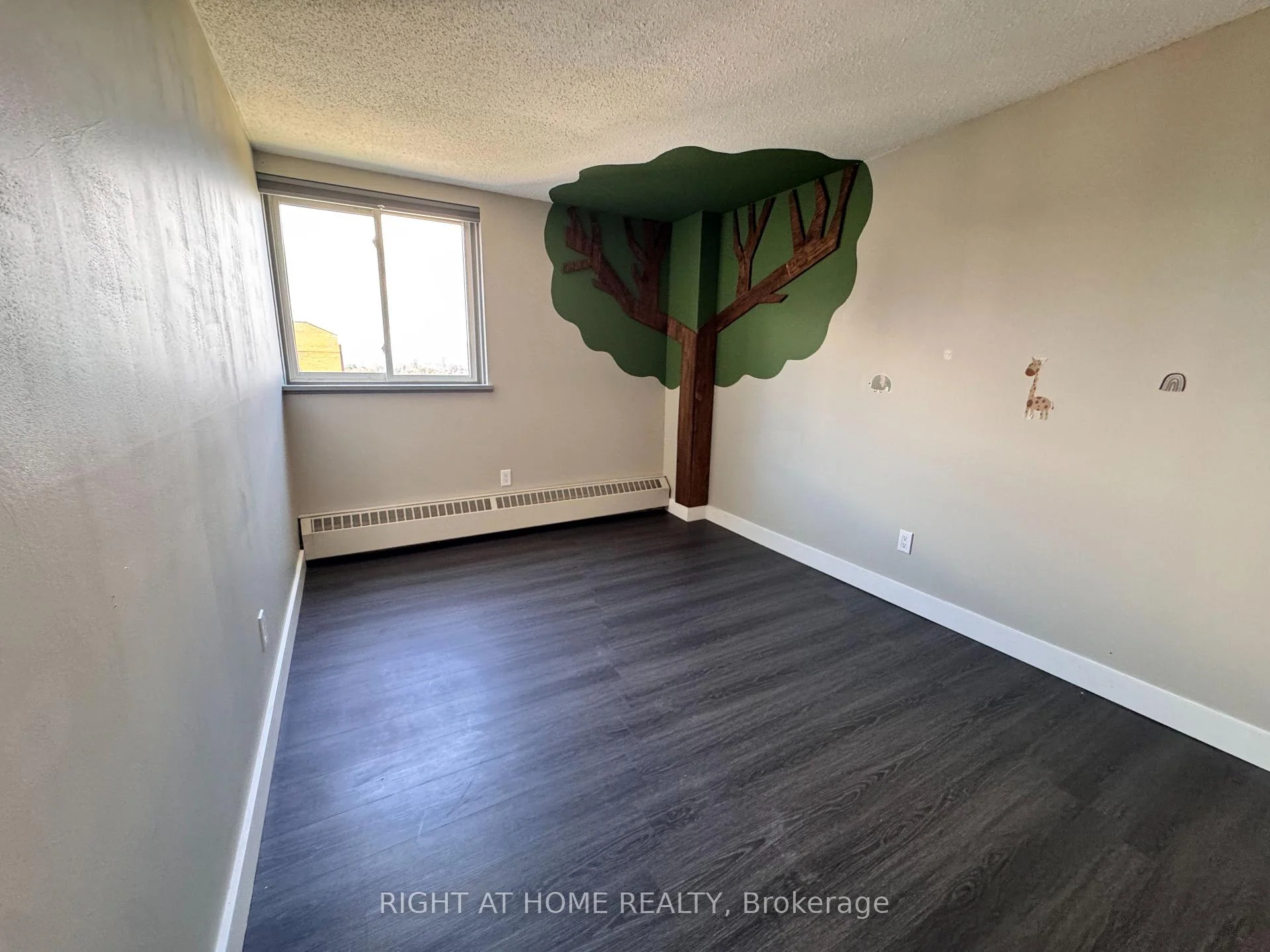 Photo 51 of Unit 1205, 1465 Baseline Road, Ottawa, Copeland Park — HOMEH