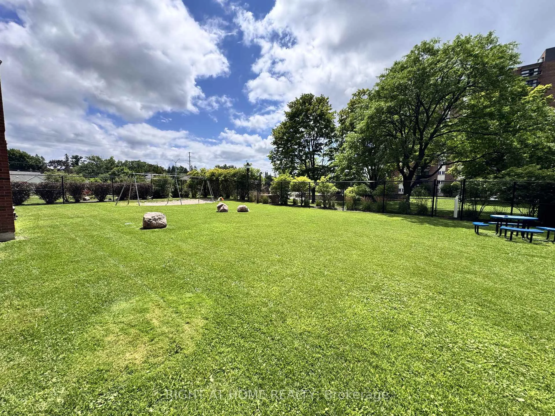 Photo 65 of Unit 1205, 1465 Baseline Road, Ottawa, Copeland Park — HOMEH