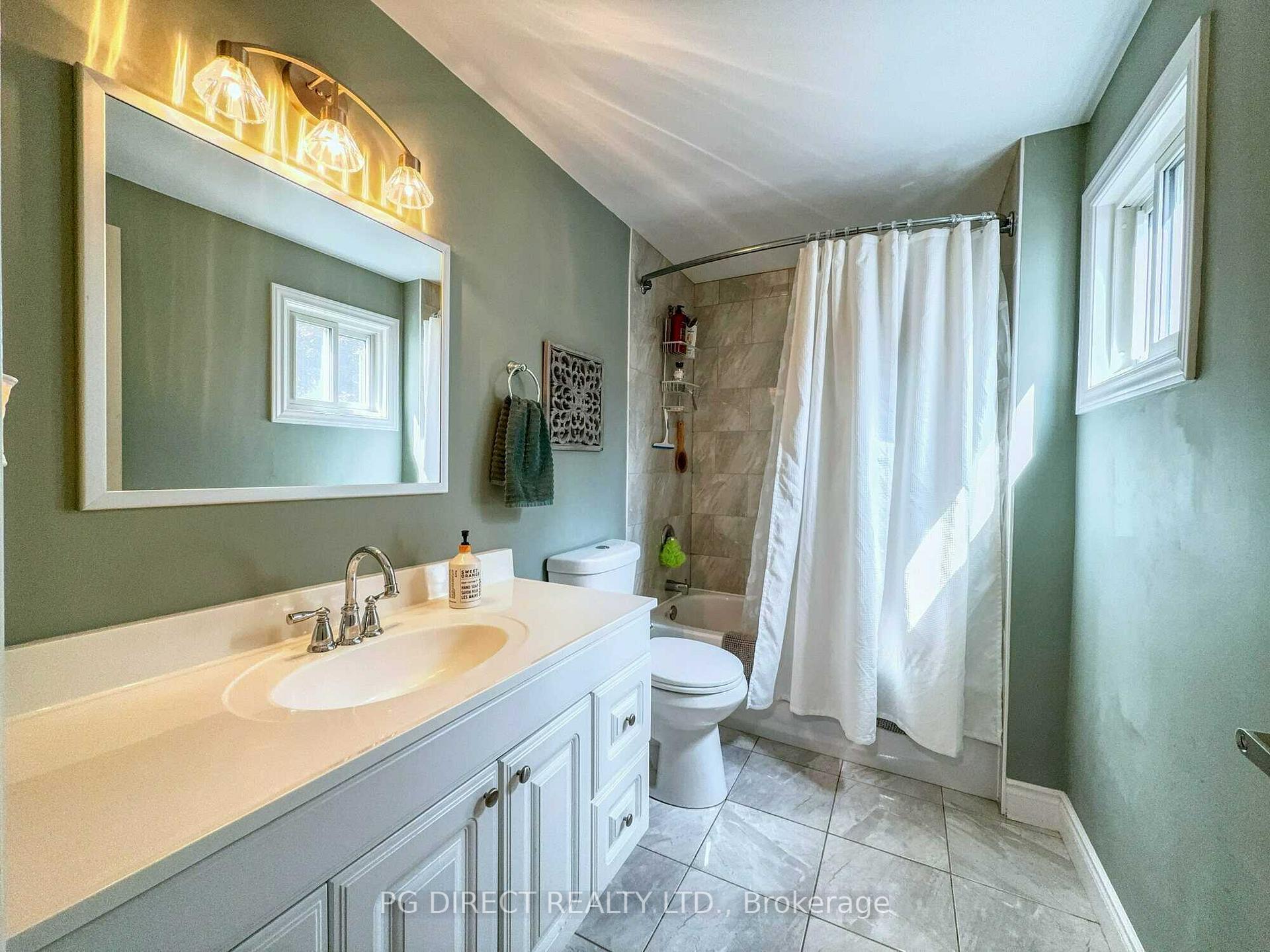 Photo 11 of 12 Meadow Drive, Caledon, Caledon Village — HOMEH