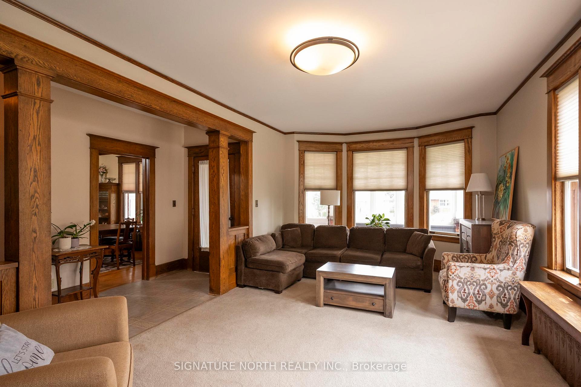 Photo 9 of 74 Prospect Avenue, Thunder Bay, College Heights — HOMEH