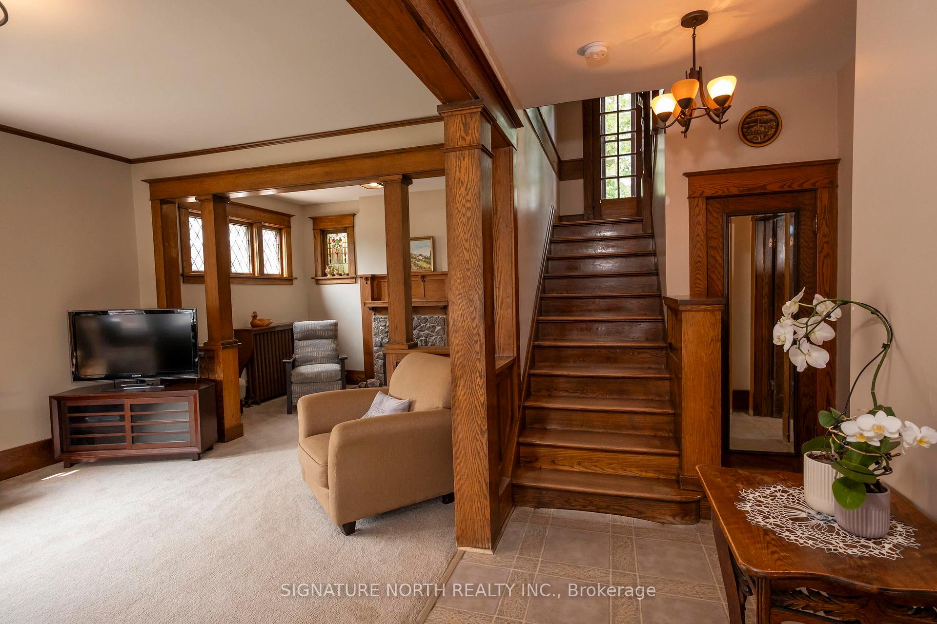 Photo 13 of 74 Prospect Avenue, Thunder Bay, College Heights — HOMEH