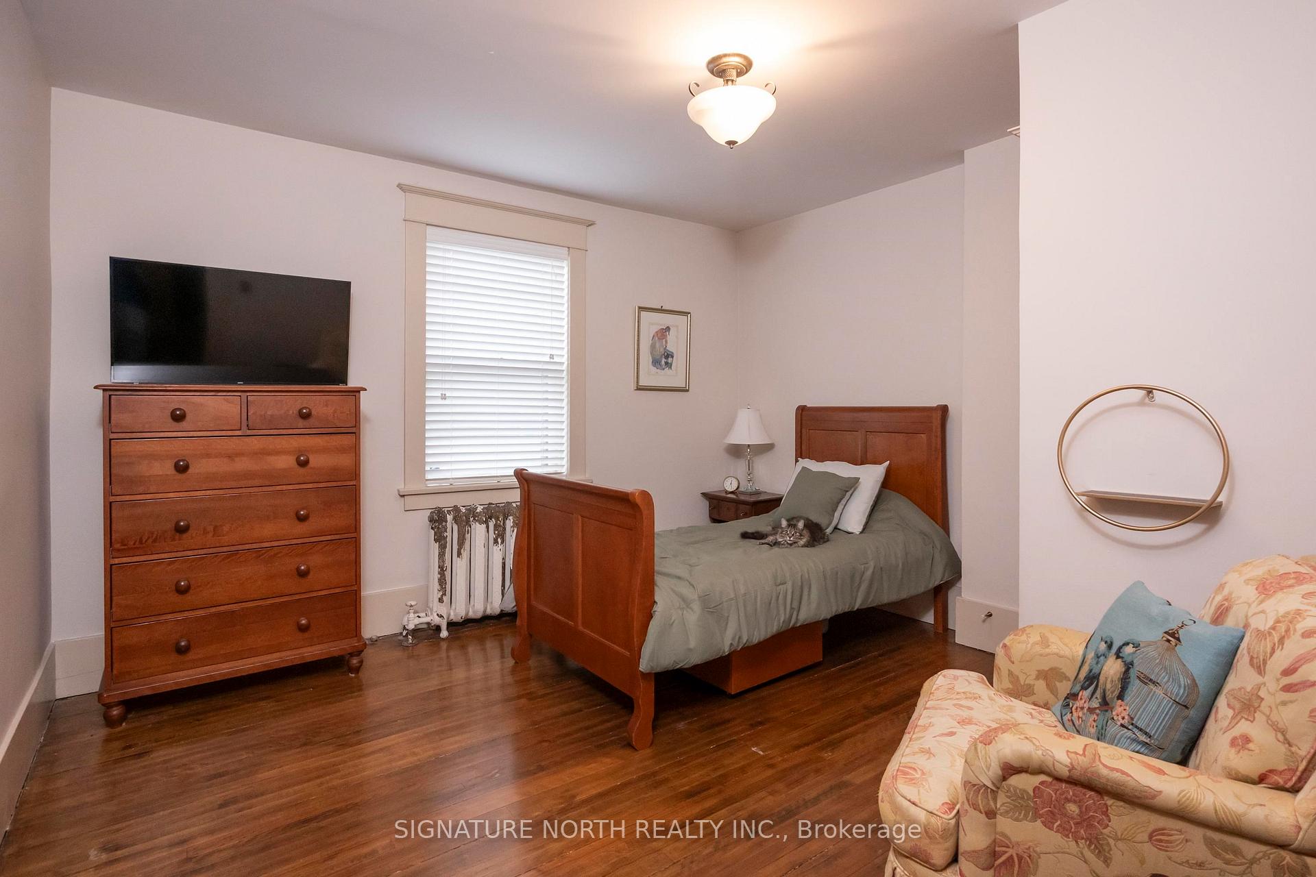 Photo 30 of 74 Prospect Avenue, Thunder Bay, College Heights — HOMEH