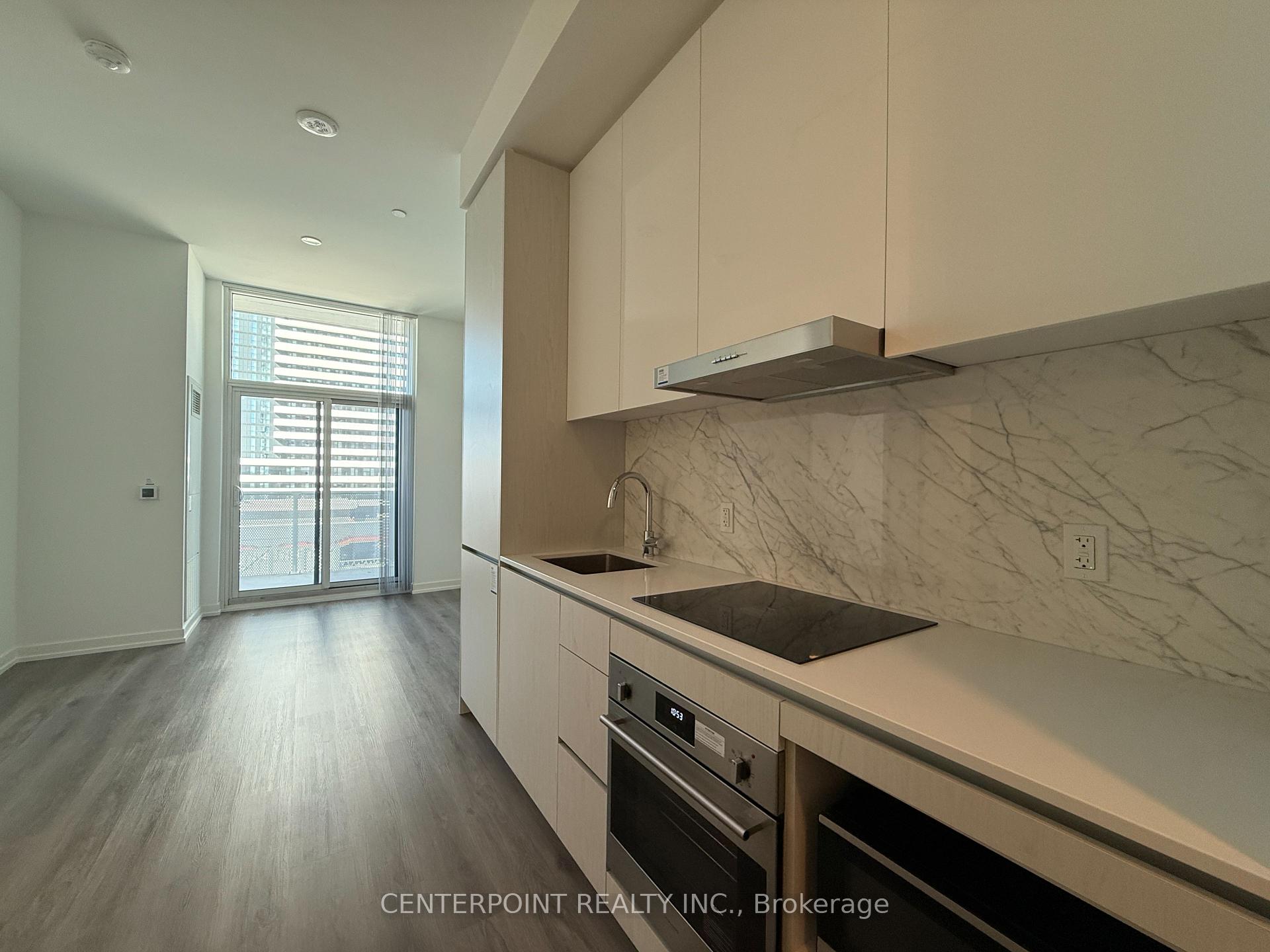 Photo 2 of Unit 620, 28 Interchange Way, Vaughan, Vaughan Corporate Centre — HOMEH