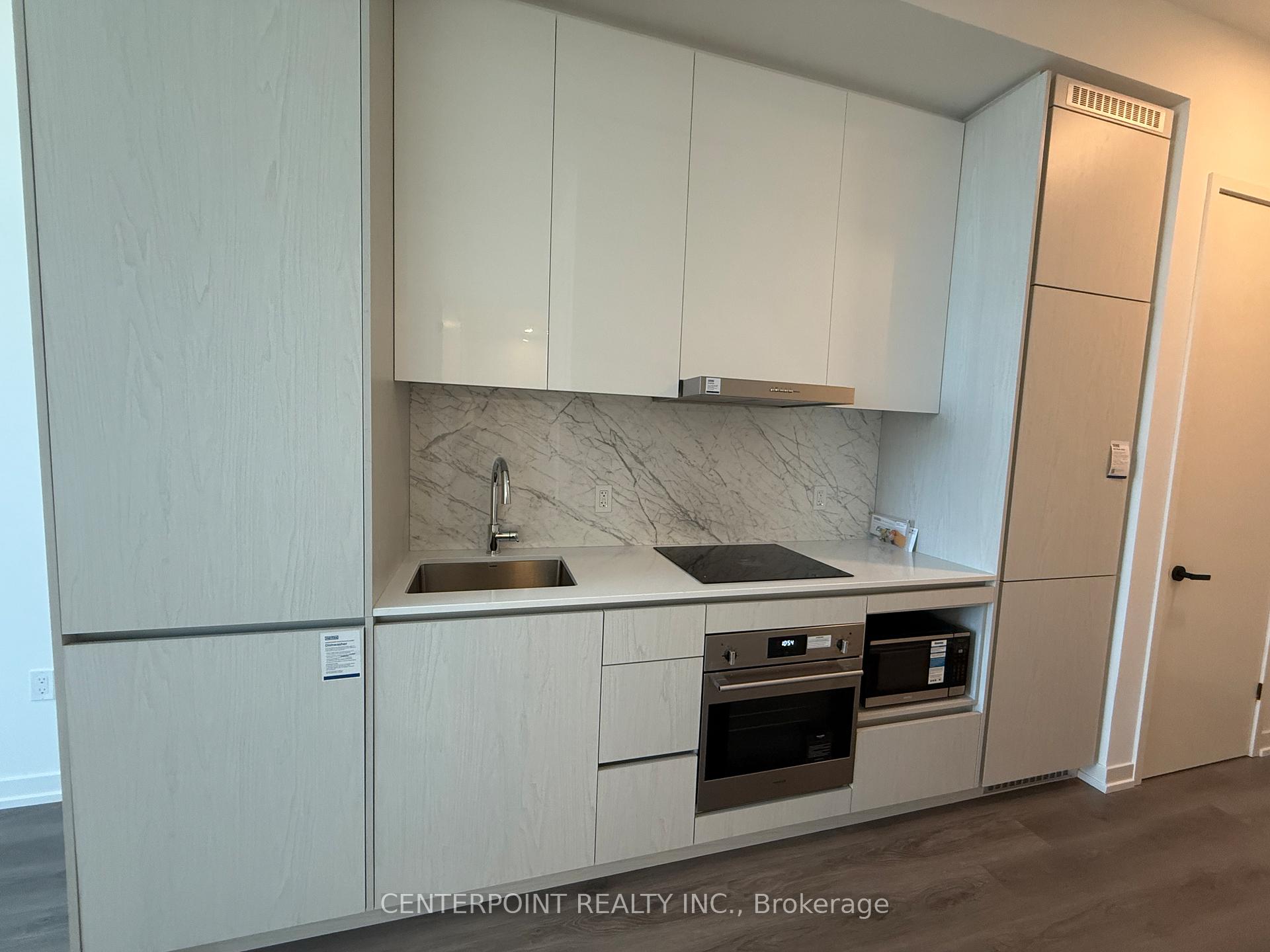 Photo 7 of Unit 620, 28 Interchange Way, Vaughan, Vaughan Corporate Centre — HOMEH