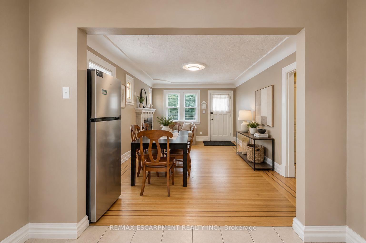 Photo 11 of 74 Royal Avenue, Hamilton, Ainslie Wood — HOMEH