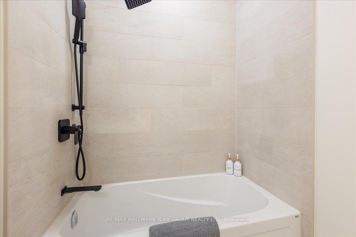 Photo 28 of 147 Lake Drive E, Georgina, Historic Lakeshore Communities — HOMEH