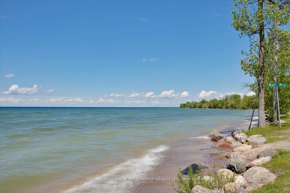 Photo 41 of 147 Lake Drive E, Georgina, Historic Lakeshore Communities — HOMEH