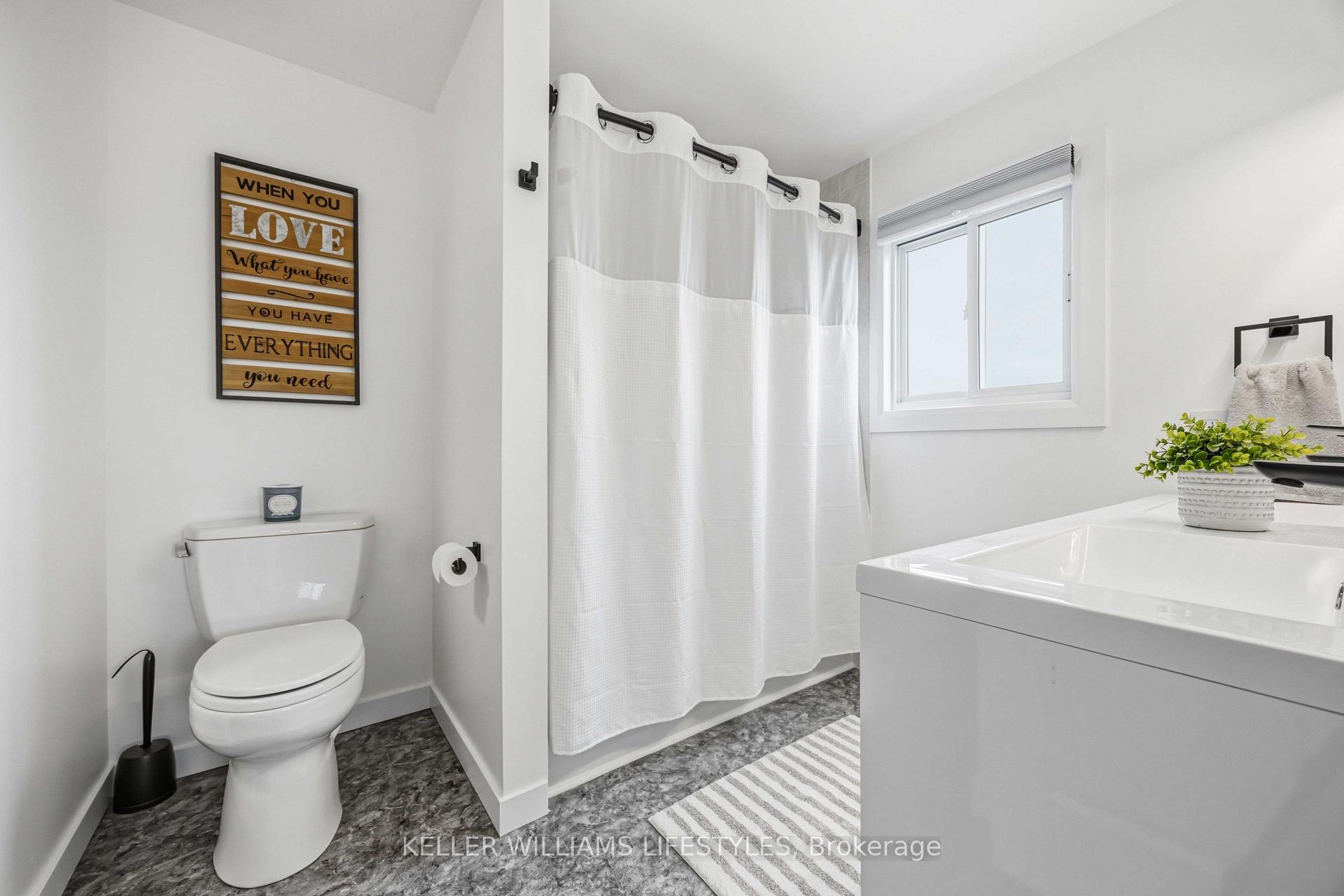 Photo 16 of 581 Scenic Drive, Warwick — HOMEH