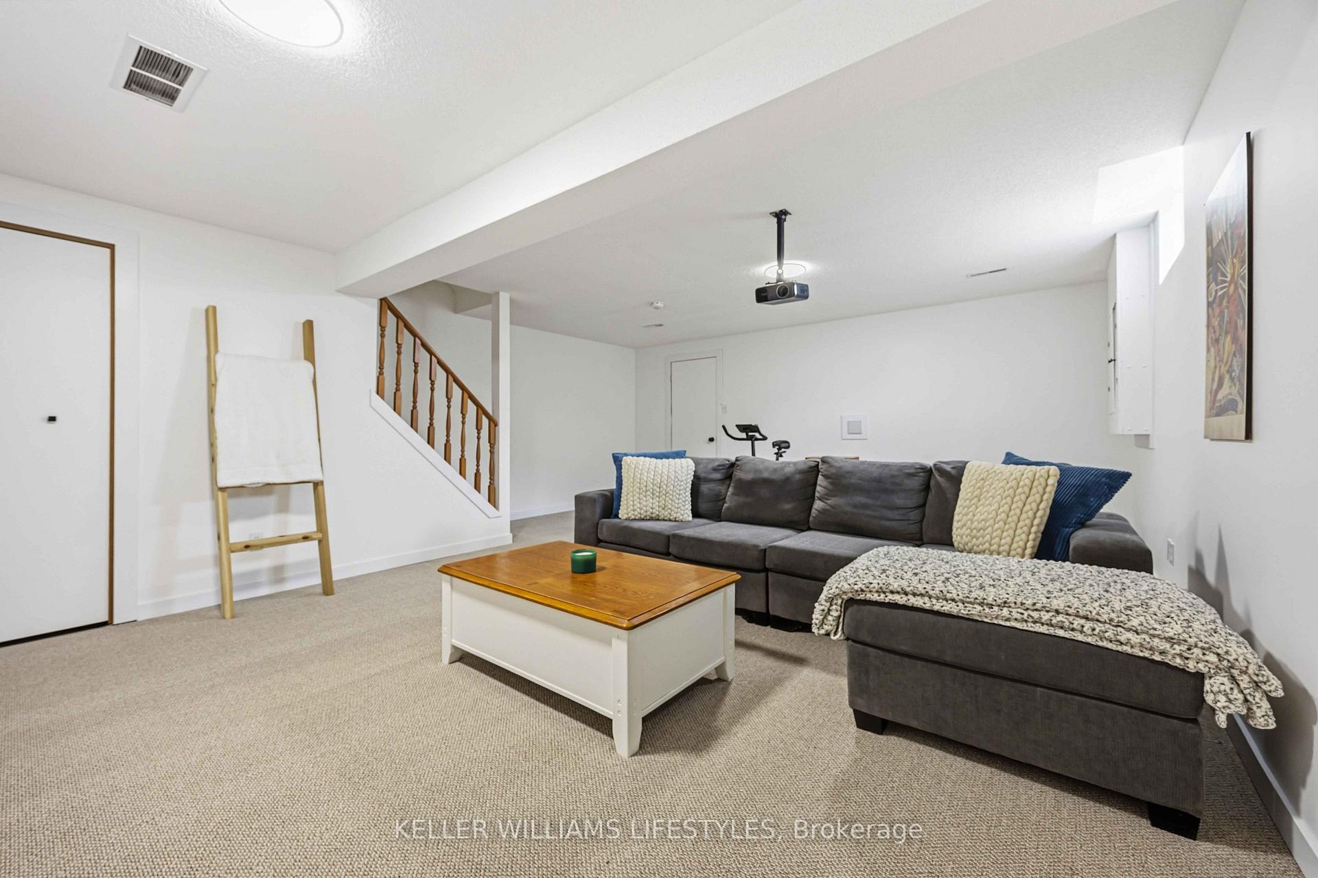 Photo 26 of 581 Scenic Drive, Warwick — HOMEH
