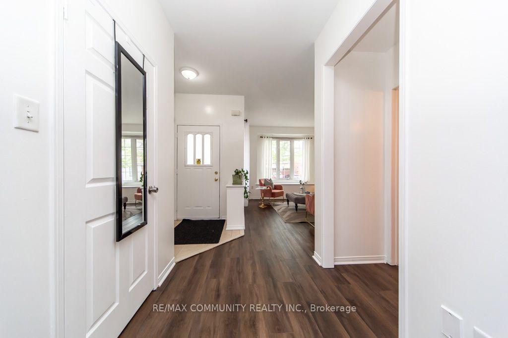 Photo 5 of 44 Haskell Avenue, Ajax, Northwest Ajax — HOMEH