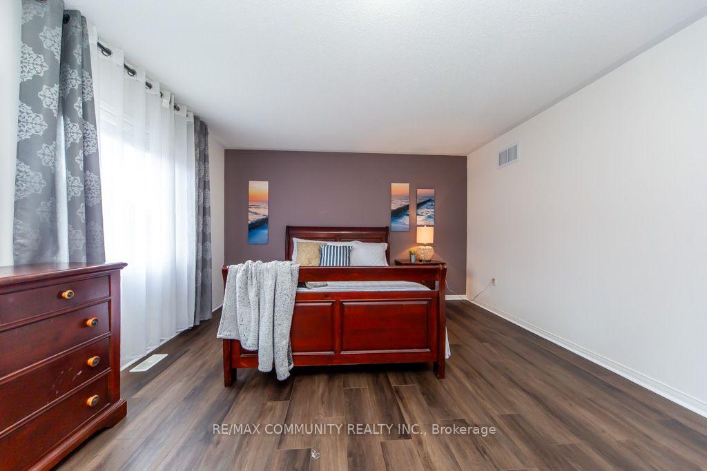 Photo 34 of 44 Haskell Avenue, Ajax, Northwest Ajax — HOMEH