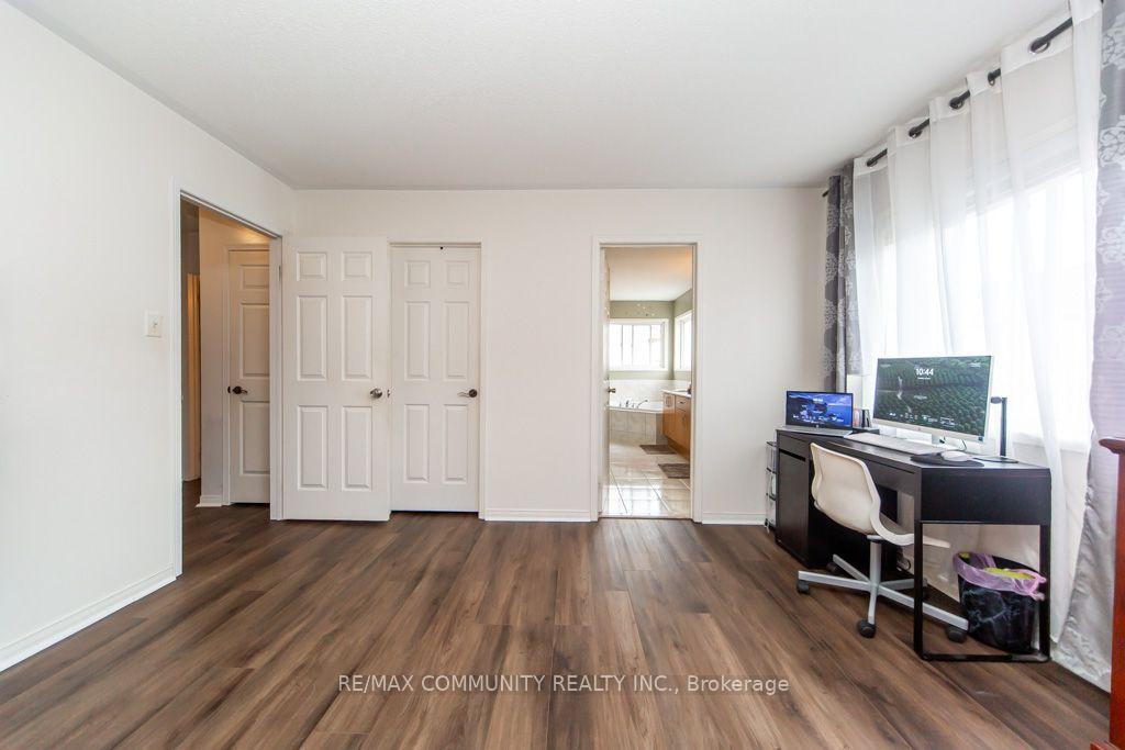 Photo 35 of 44 Haskell Avenue, Ajax, Northwest Ajax — HOMEH