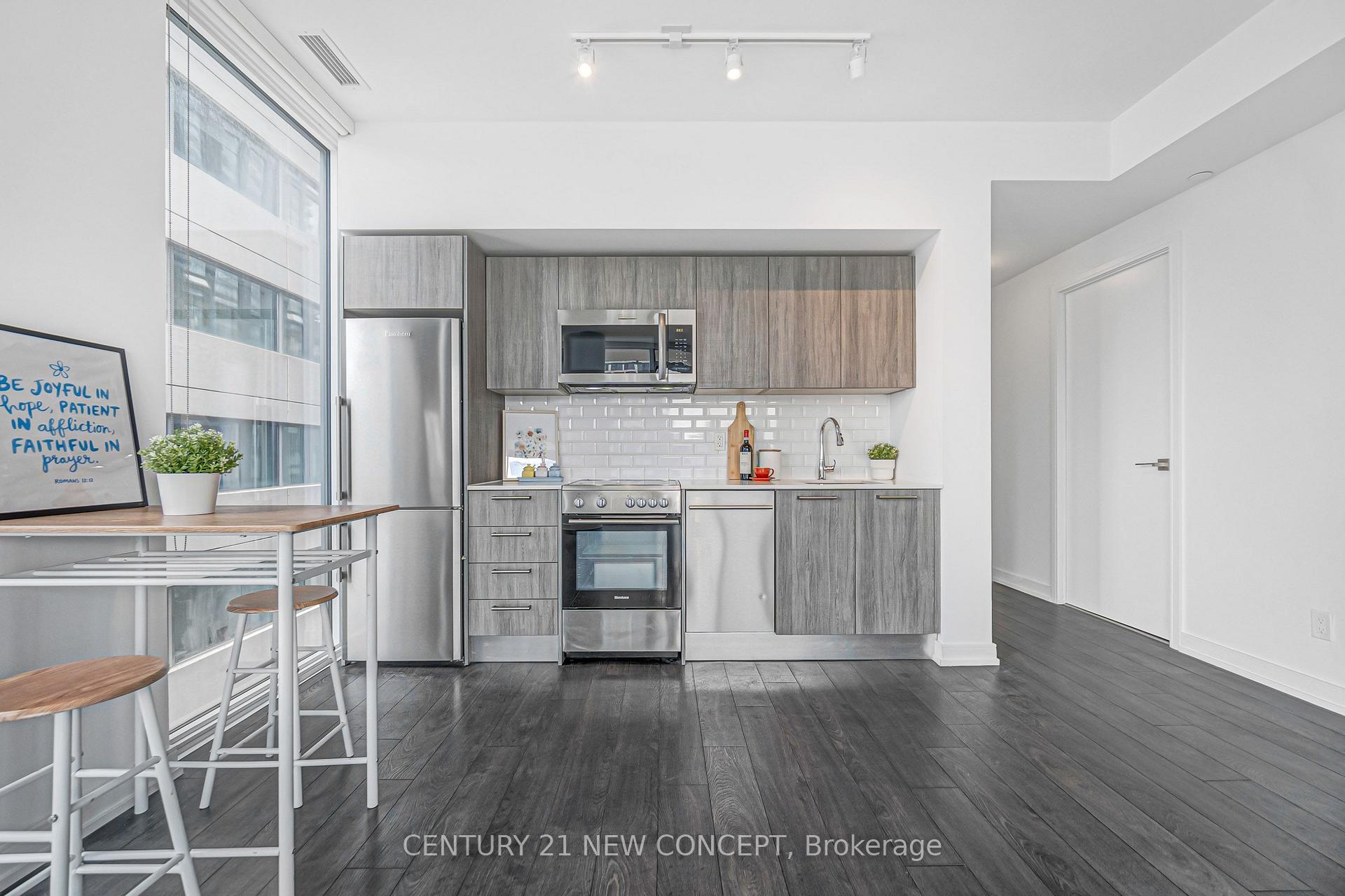 Photo 4 of Unit 1902, 28 Wellesley Street E, Toronto, Church-Yonge Corridor — HOMEH