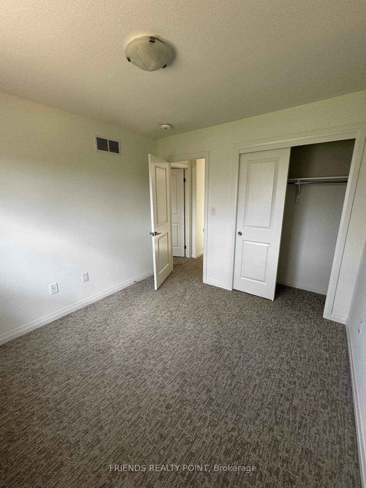 Photo 15 of 44 Samuel Avenue, Pelham, Fonthill — HOMEH