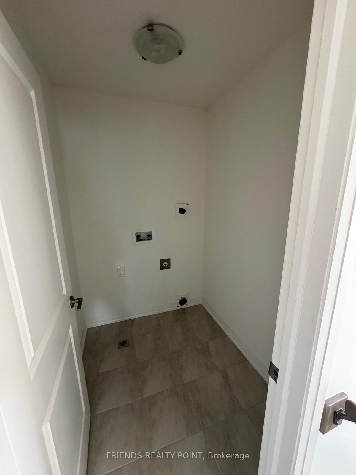 Photo 22 of 44 Samuel Avenue, Pelham, Fonthill — HOMEH