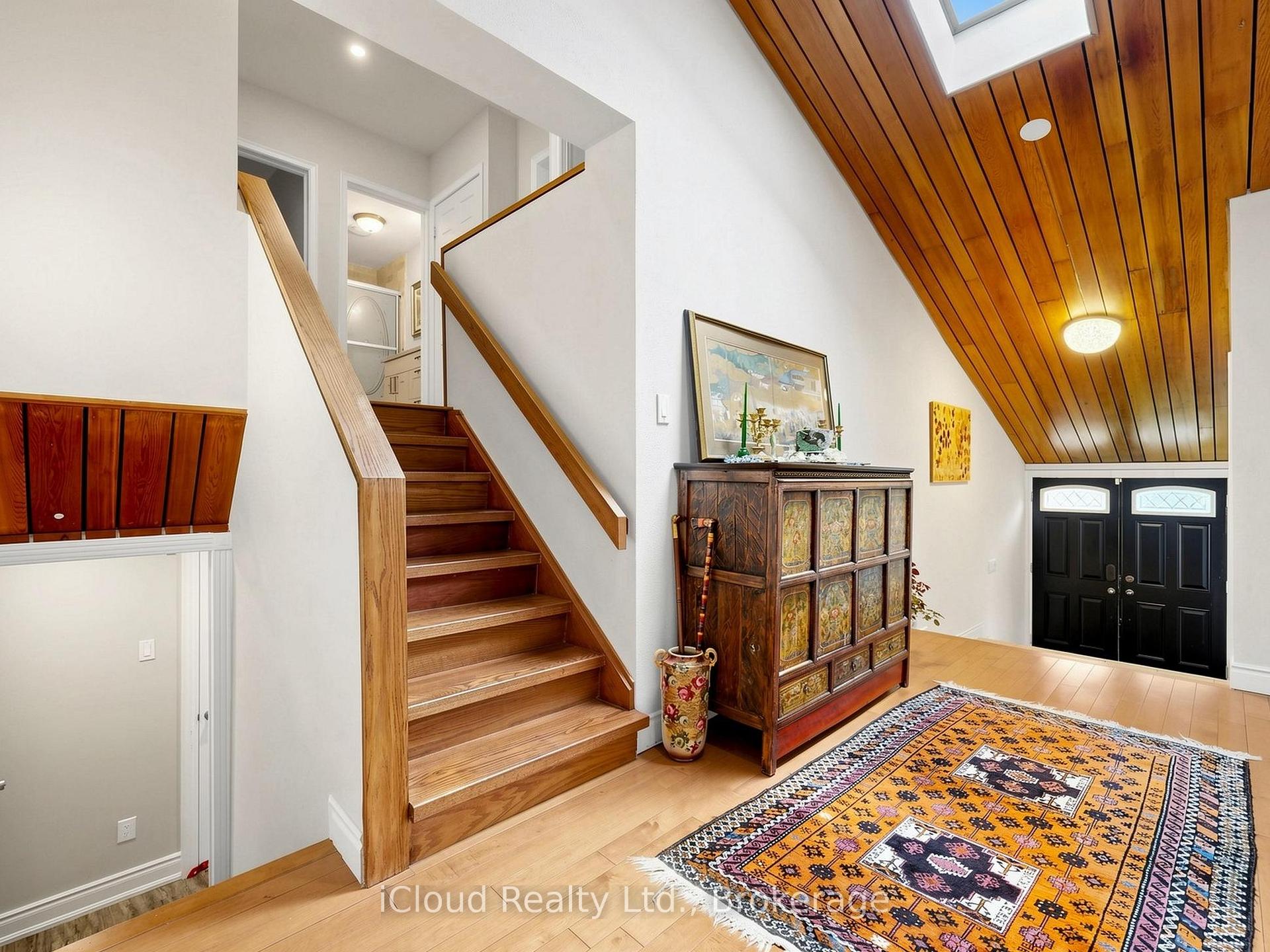 Photo 21 of 164 Munro Boulevard, North York, St. Andrew-Windfields — HOMEH