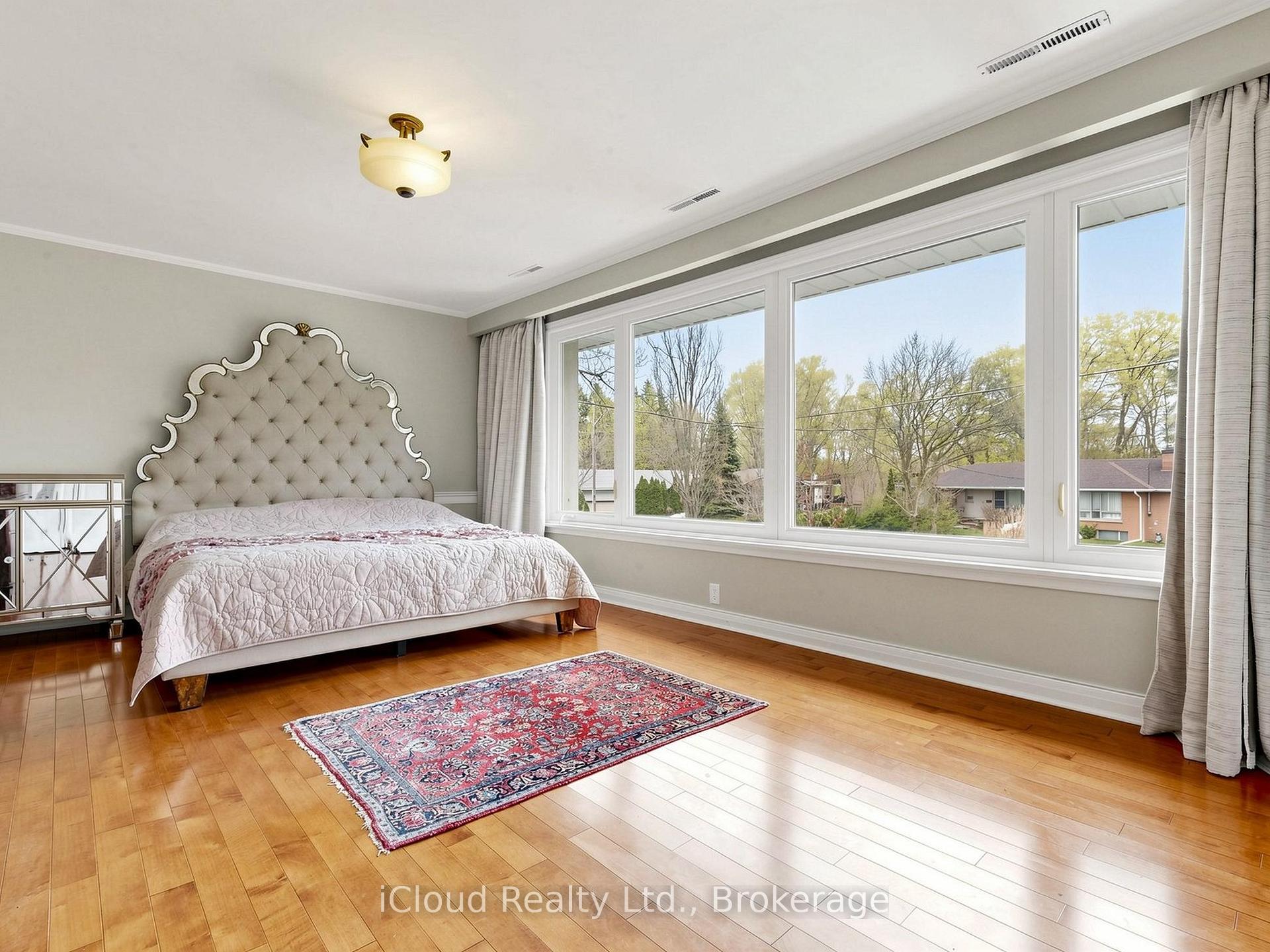 Photo 25 of 164 Munro Boulevard, North York, St. Andrew-Windfields — HOMEH