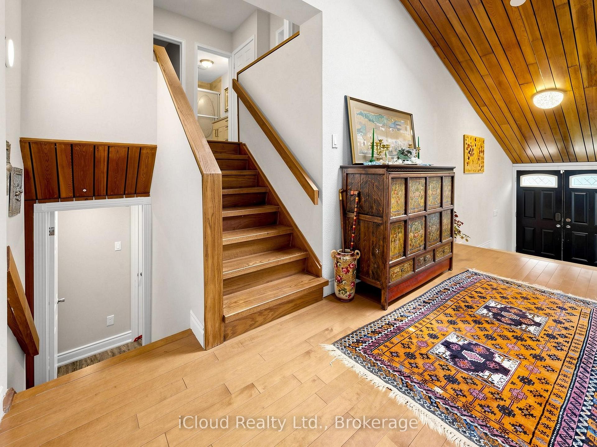 Photo 38 of 164 Munro Boulevard, North York, St. Andrew-Windfields — HOMEH