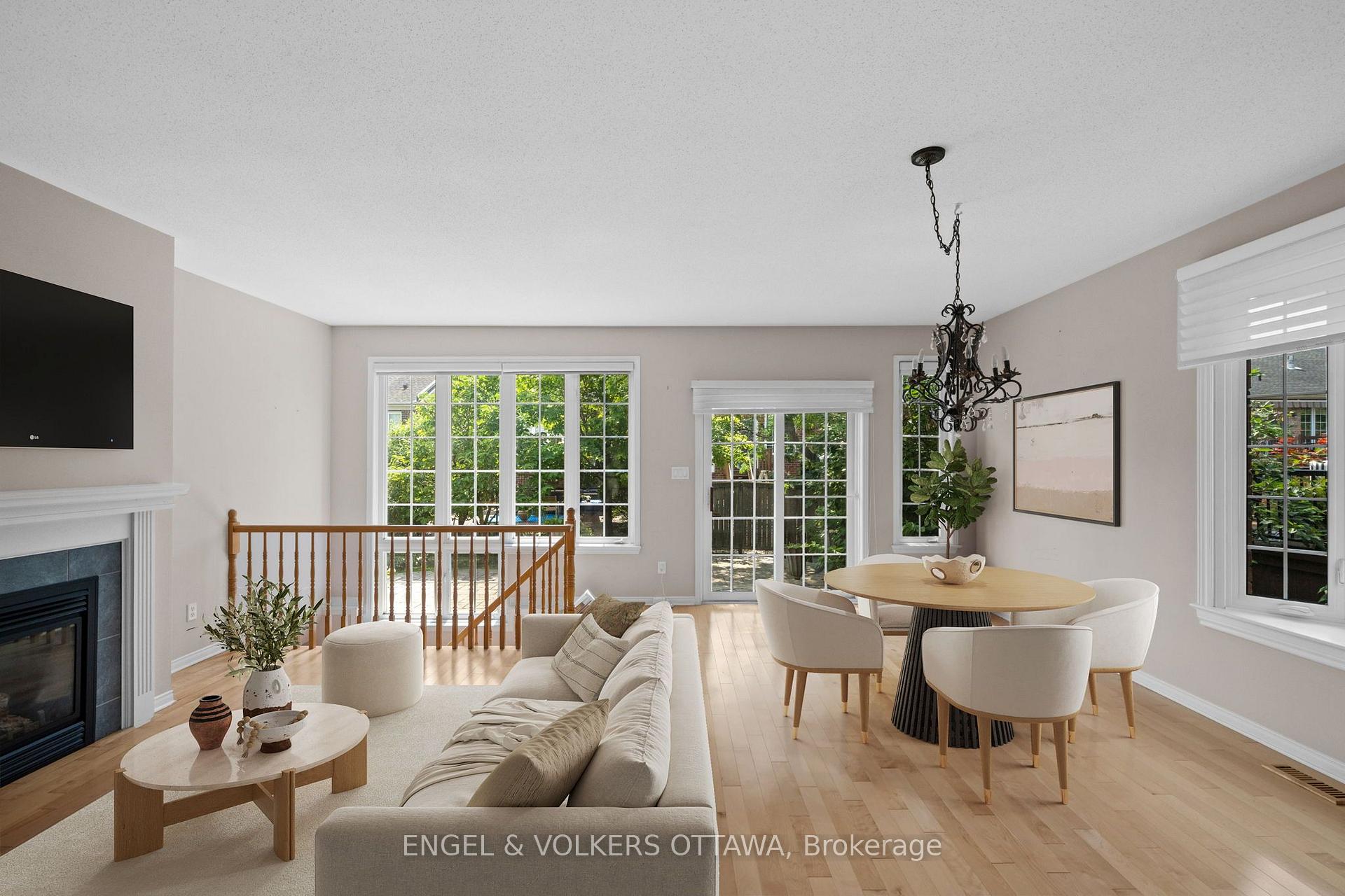Photo 6 of 205 Cairnsmore Circle, Ottawa, Barrhaven - Stonebridge — HOMEH