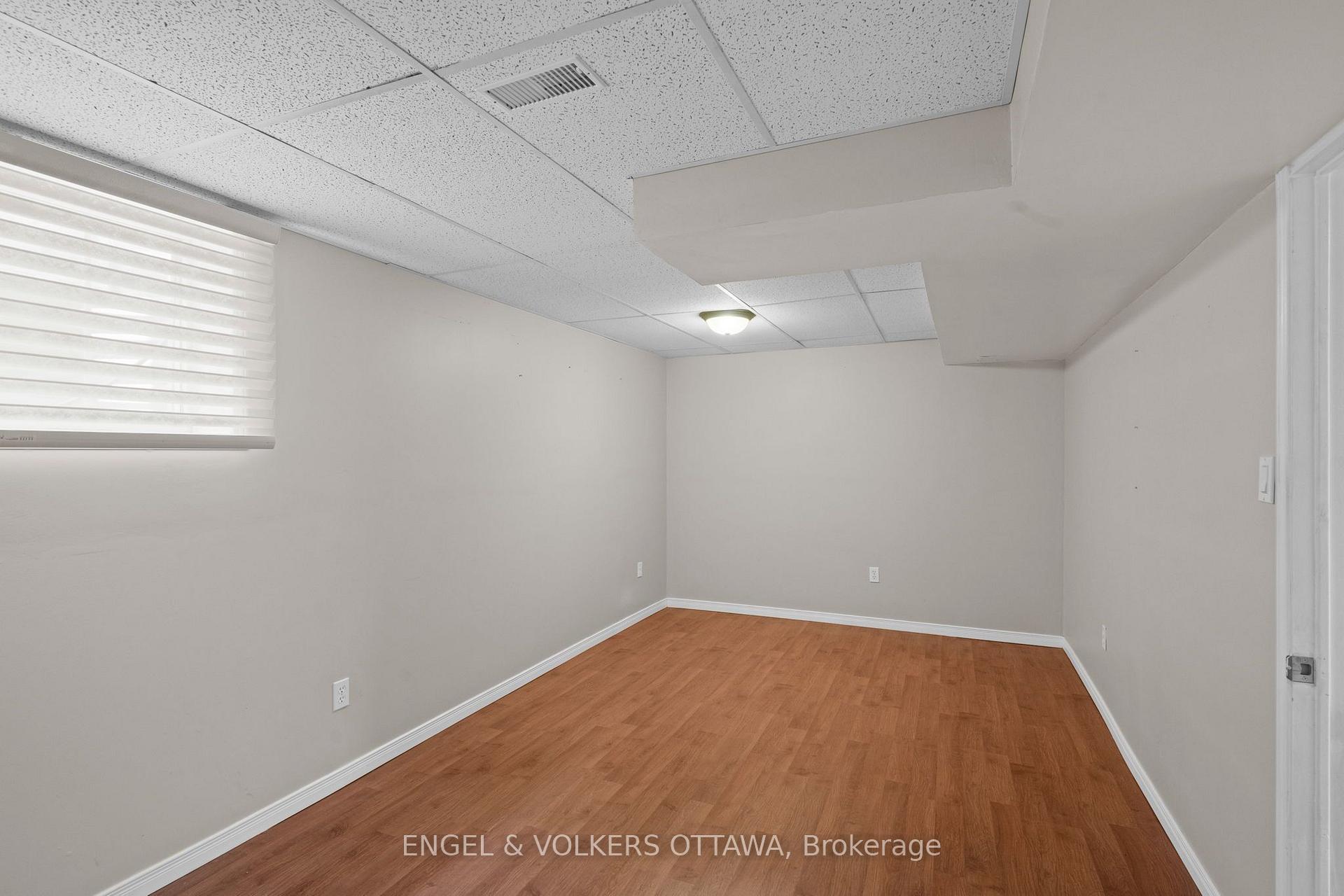 Photo 20 of 205 Cairnsmore Circle, Ottawa, Barrhaven - Stonebridge — HOMEH