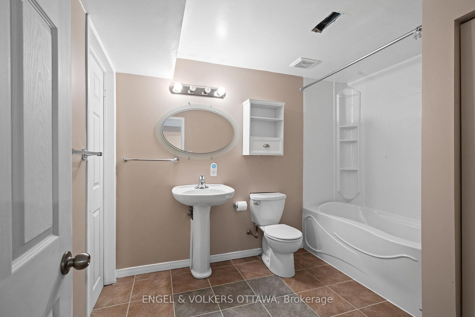 Photo 22 of 205 Cairnsmore Circle, Ottawa, Barrhaven - Stonebridge — HOMEH
