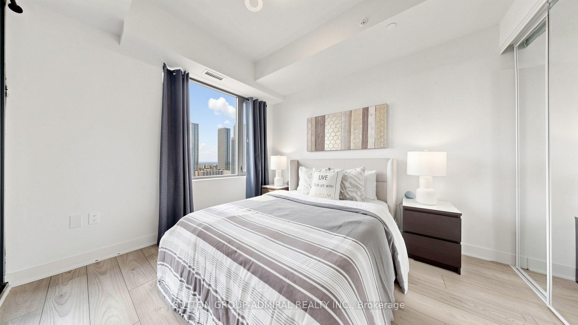 Photo 9 of Unit 1712, 2920 Highway 7 Road, Vaughan, Concord — HOMEH