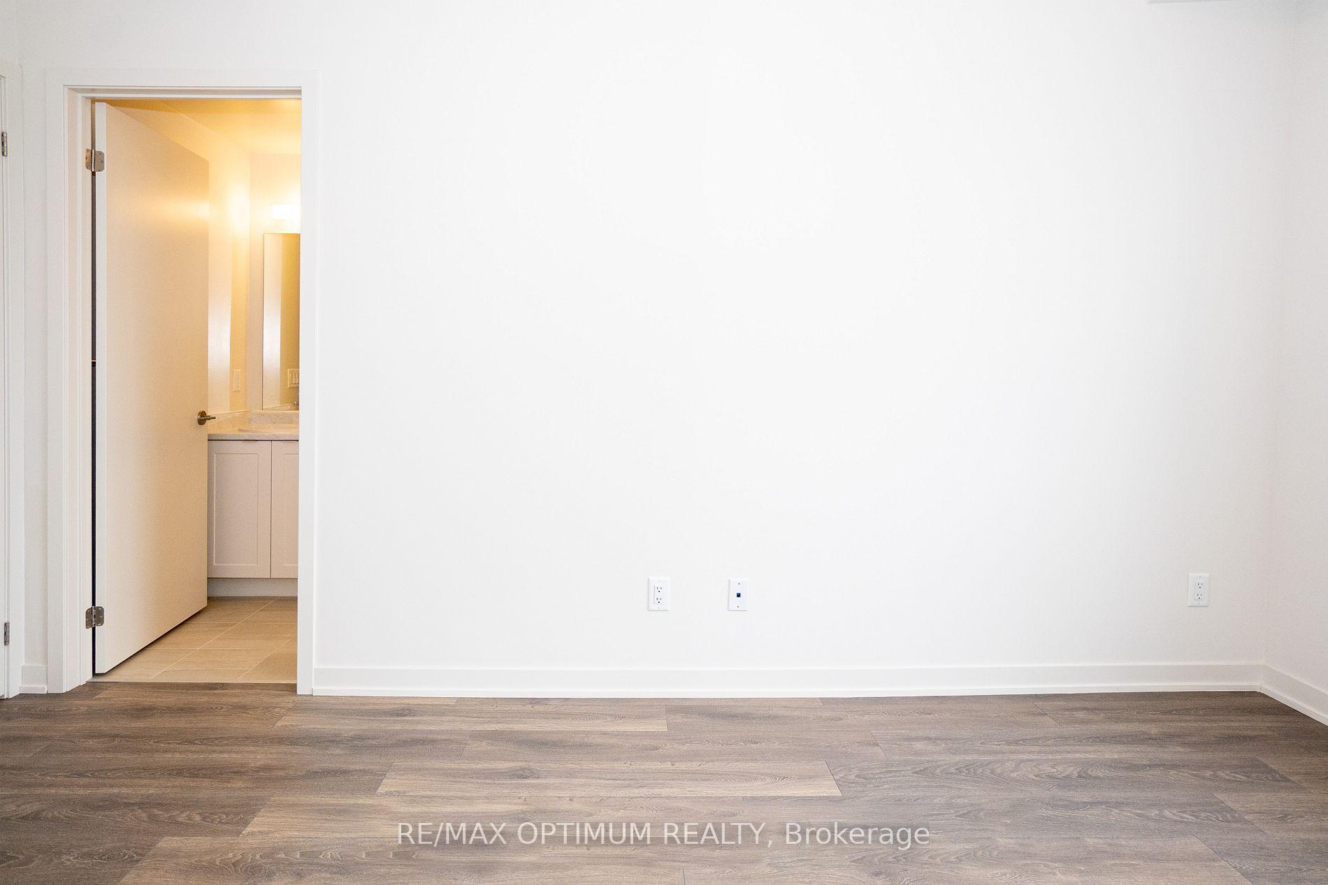 Photo 5 of Unit 405, 58 Sky harbour Drive, Brampton, Bram West — HOMEH
