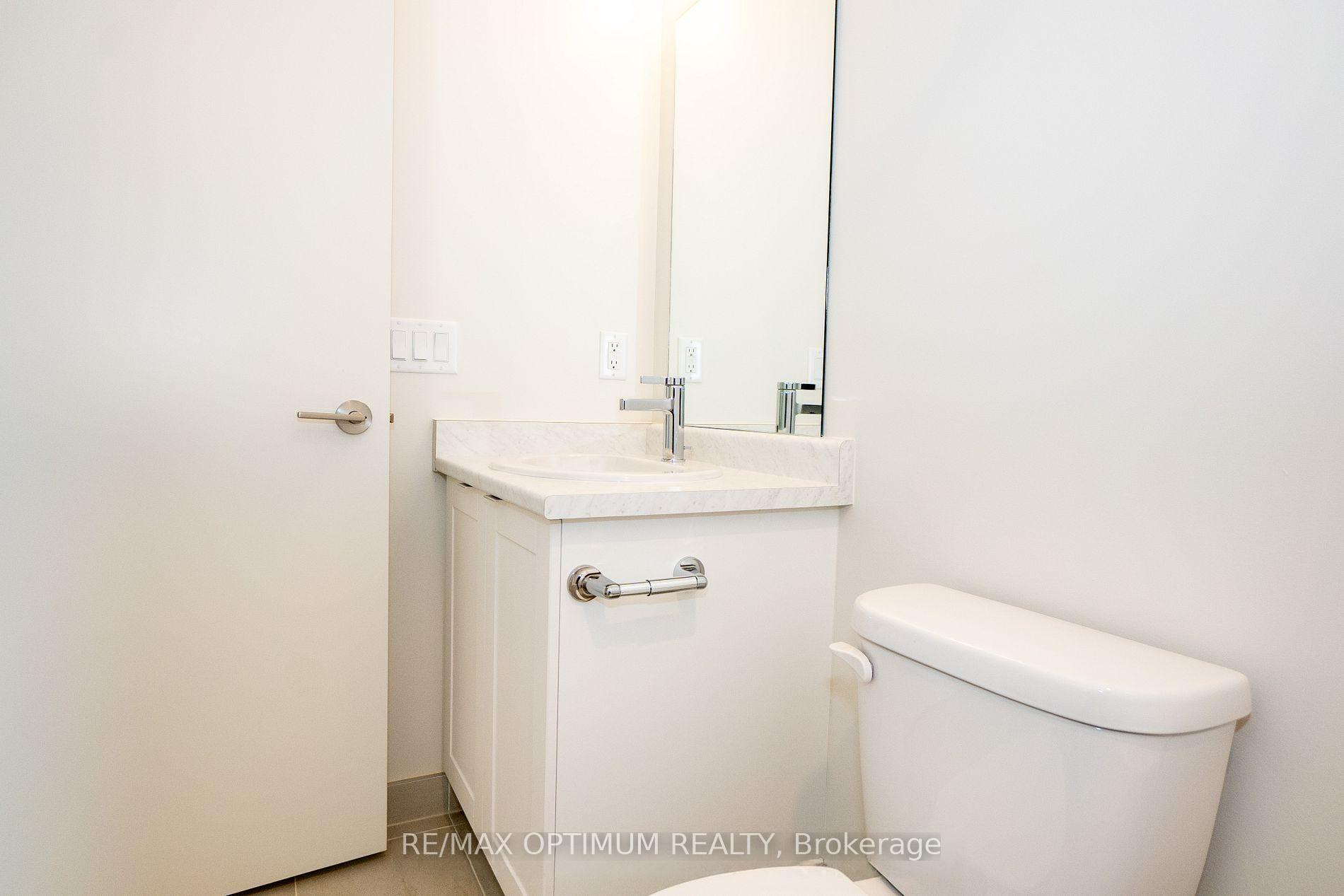Photo 15 of Unit 405, 58 Sky harbour Drive, Brampton, Bram West — HOMEH