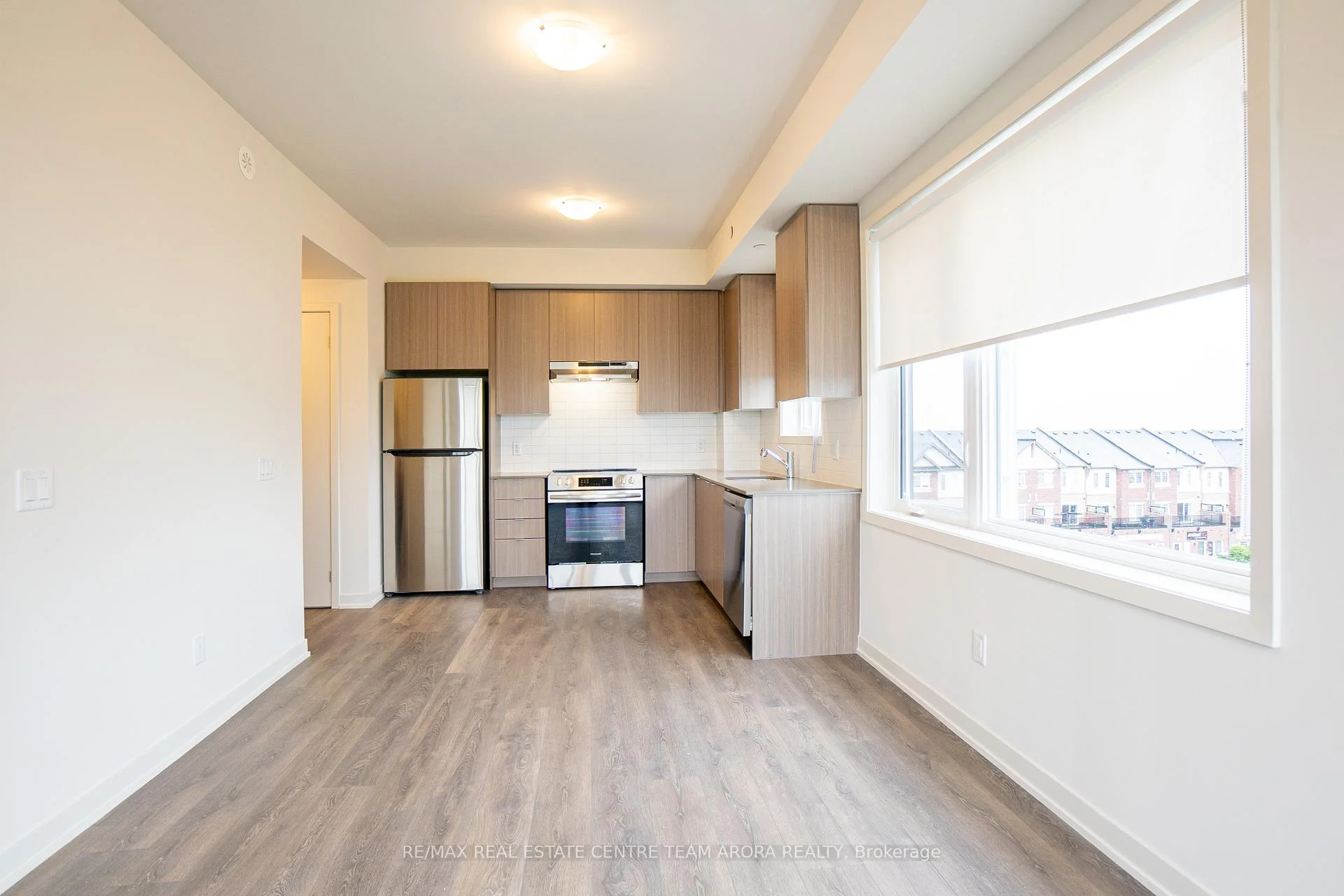 Photo 14 of Unit 405, 58 Sky harbour Drive, Brampton, Bram West — HOMEH
