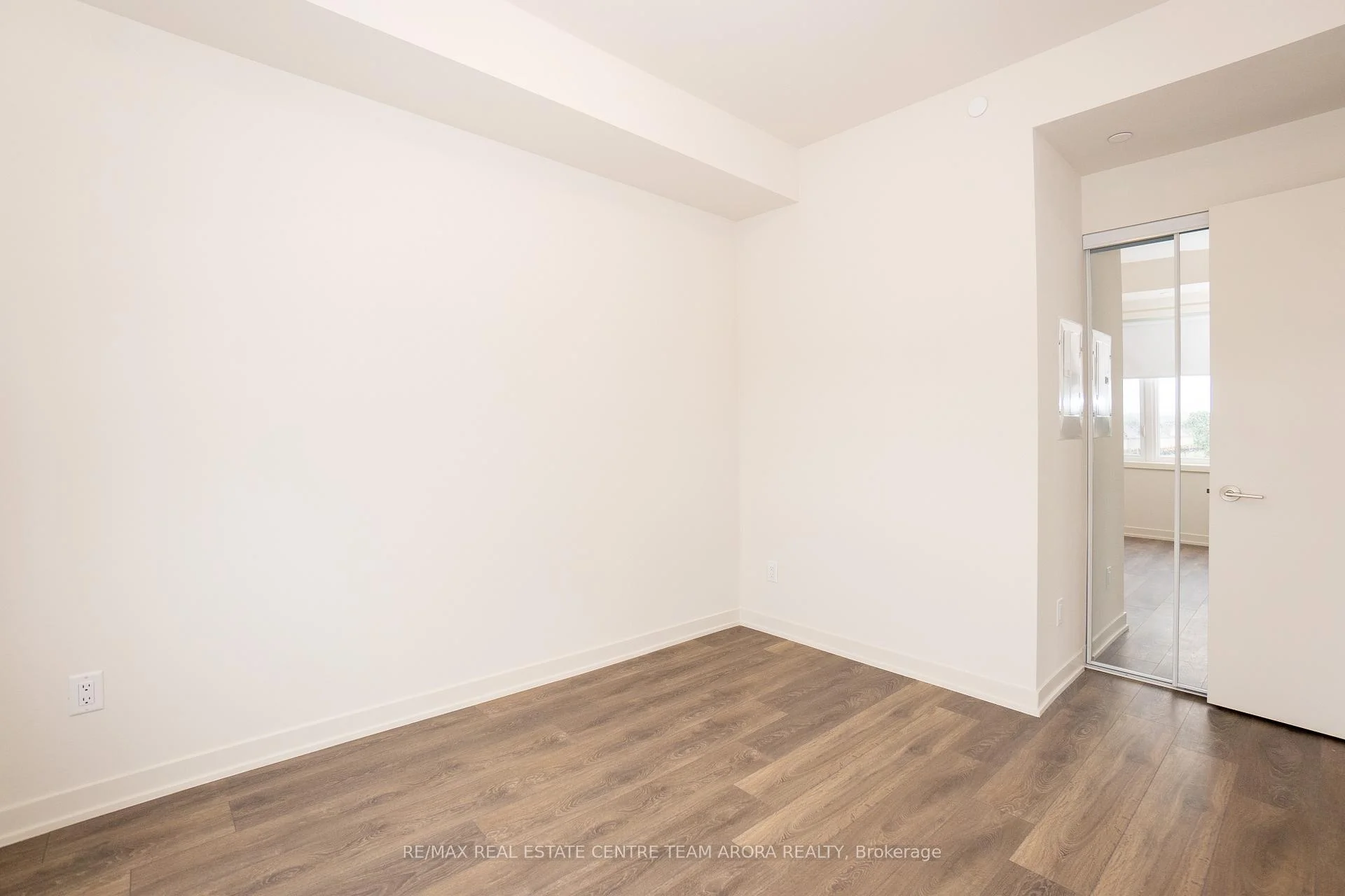 Photo 20 of Unit 405, 58 Sky harbour Drive, Brampton, Bram West — HOMEH