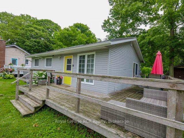 Photo 3 of 107 Seneca Street, Huron-Kinloss — HOMEH