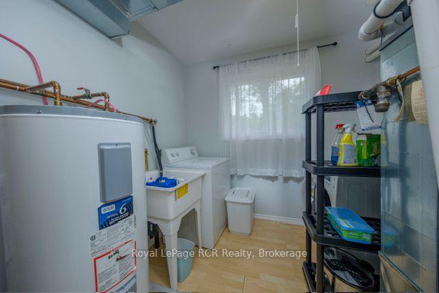 Photo 11 of 107 Seneca Street, Huron-Kinloss — HOMEH