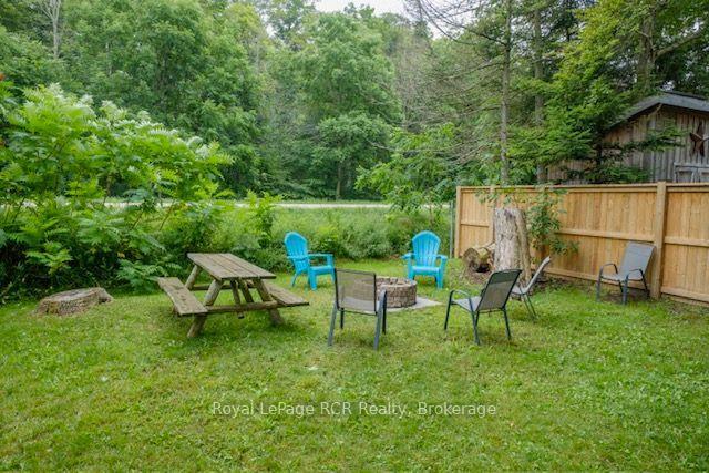 Photo 12 of 107 Seneca Street, Huron-Kinloss — HOMEH