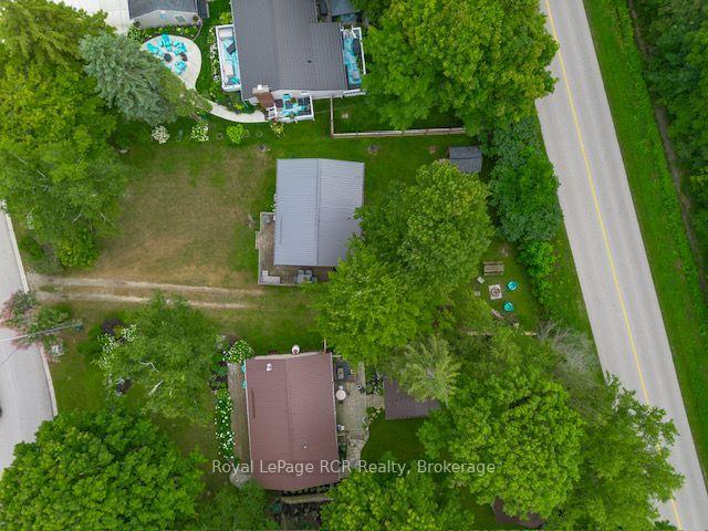 Photo 13 of 107 Seneca Street, Huron-Kinloss — HOMEH