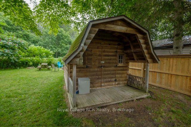 Photo 18 of 107 Seneca Street, Huron-Kinloss — HOMEH