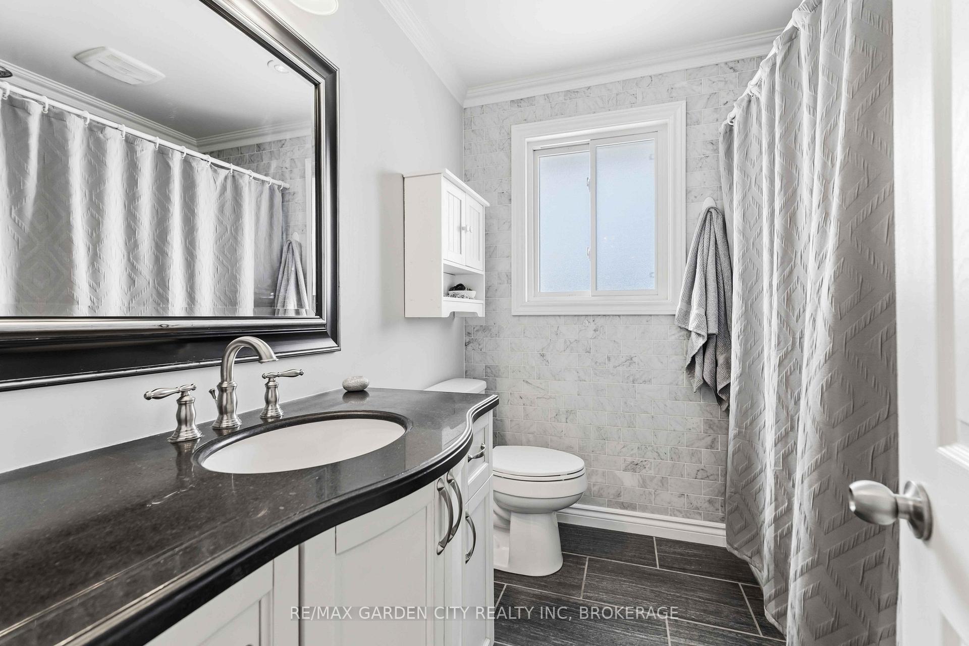 Photo 30 of 147 Cairns Crescent, Fort Erie, Bowen — HOMEH