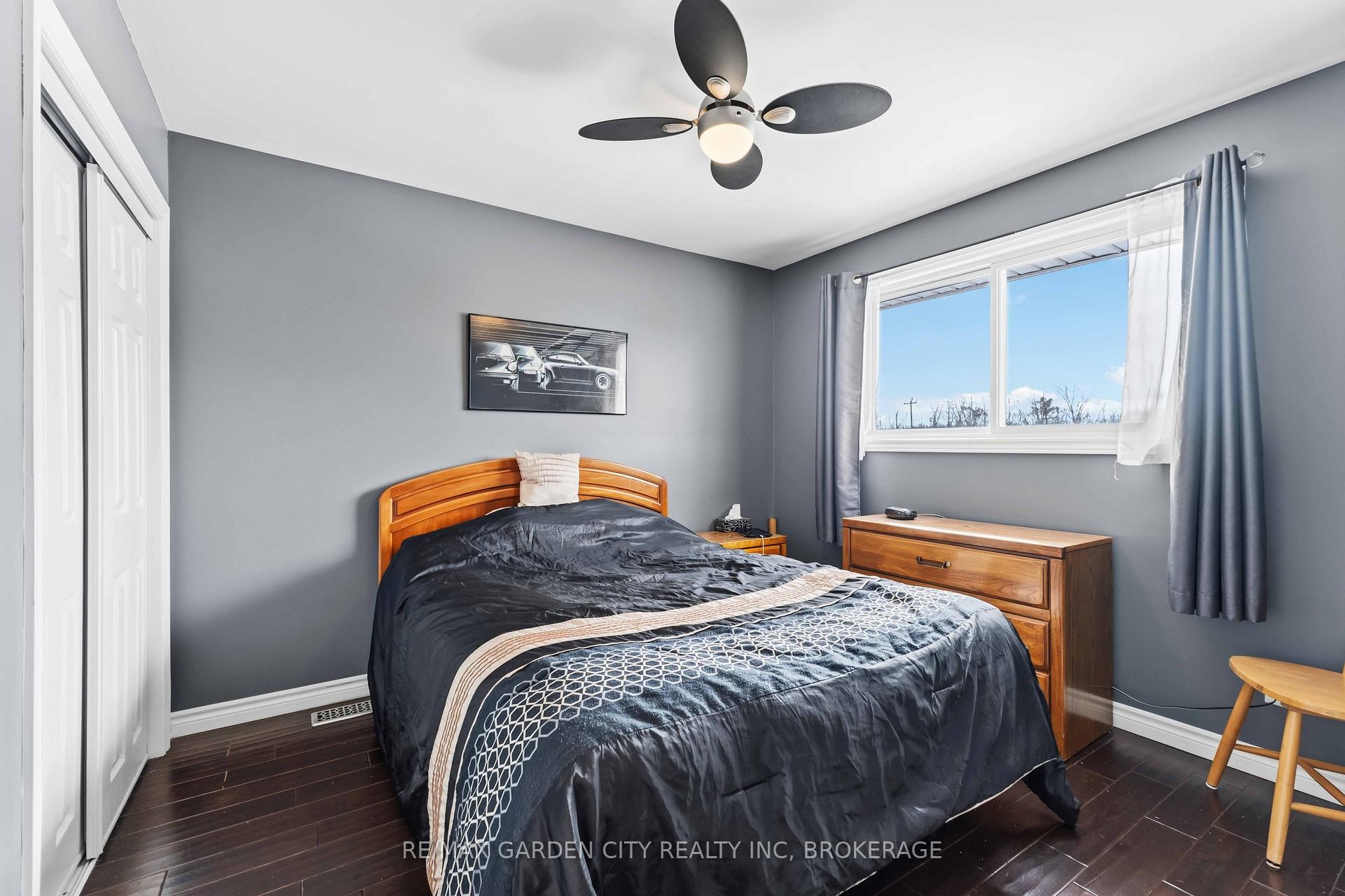 Photo 31 of 147 Cairns Crescent, Fort Erie, Bowen — HOMEH
