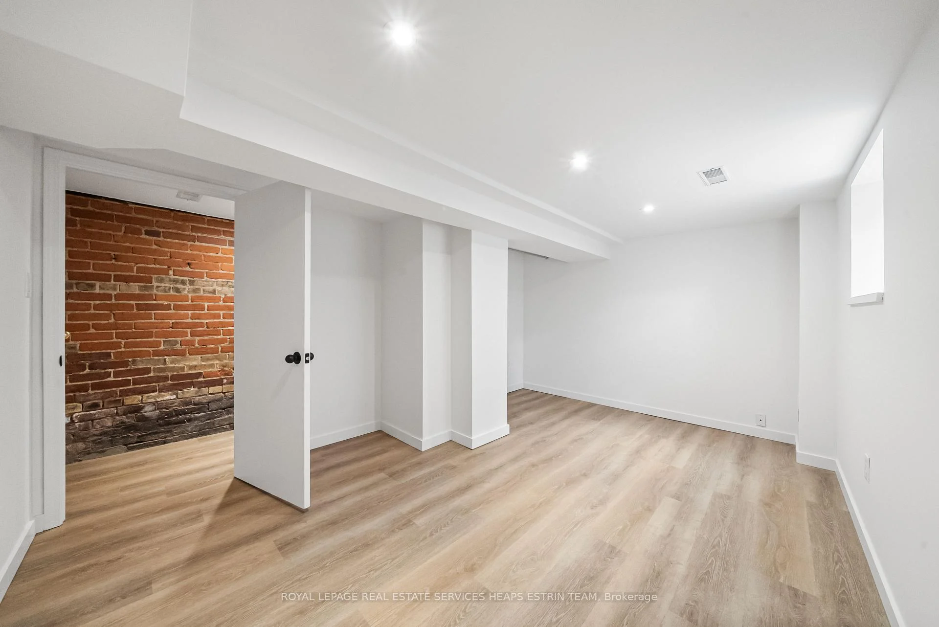 Photo 22 of Unit Upper, 476 Euclid Avenue, Toronto, Palmerston-Little Italy — HOMEH