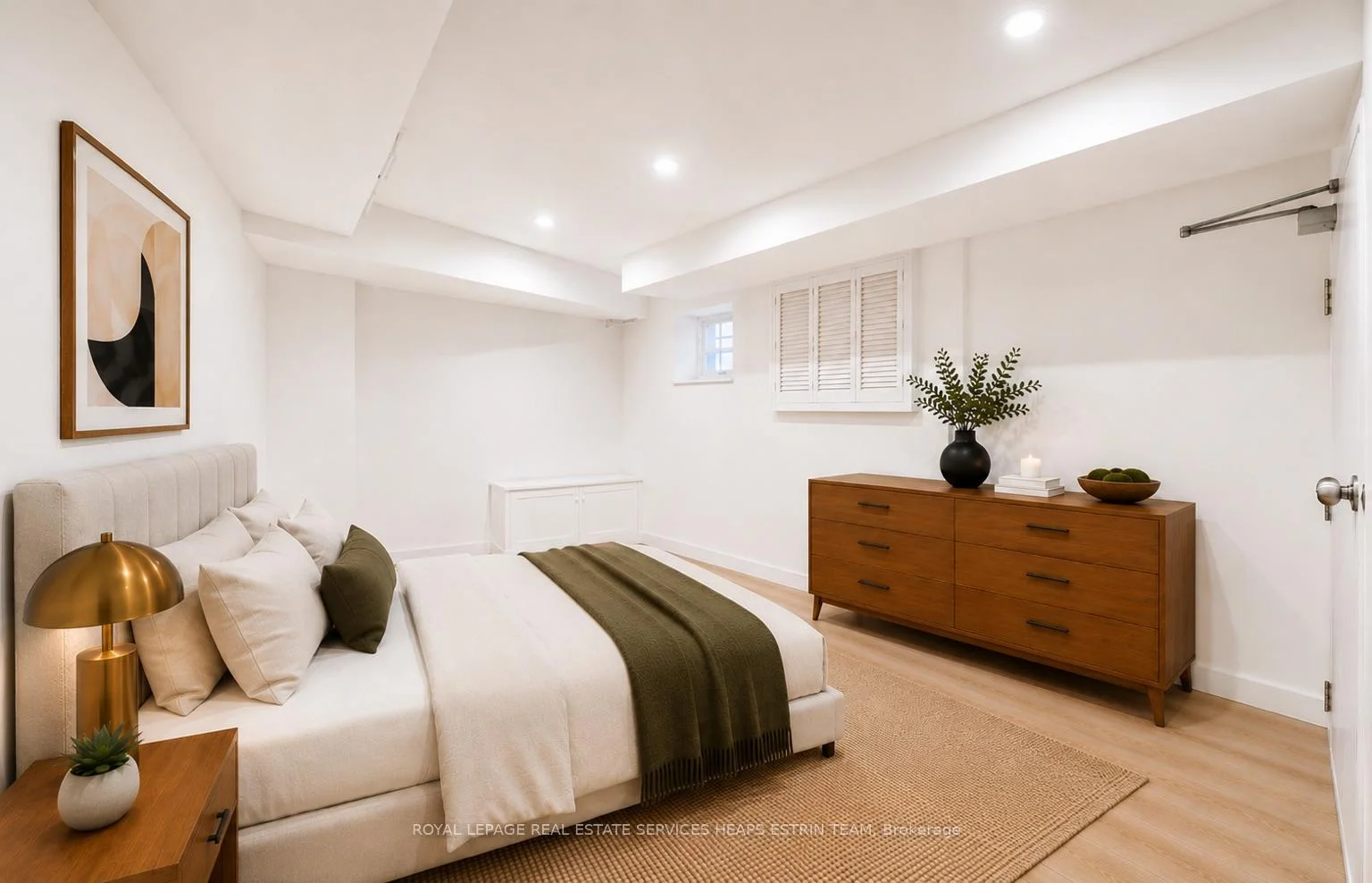 Photo 68 of Unit Upper, 476 Euclid Avenue, Toronto, Palmerston-Little Italy — HOMEH