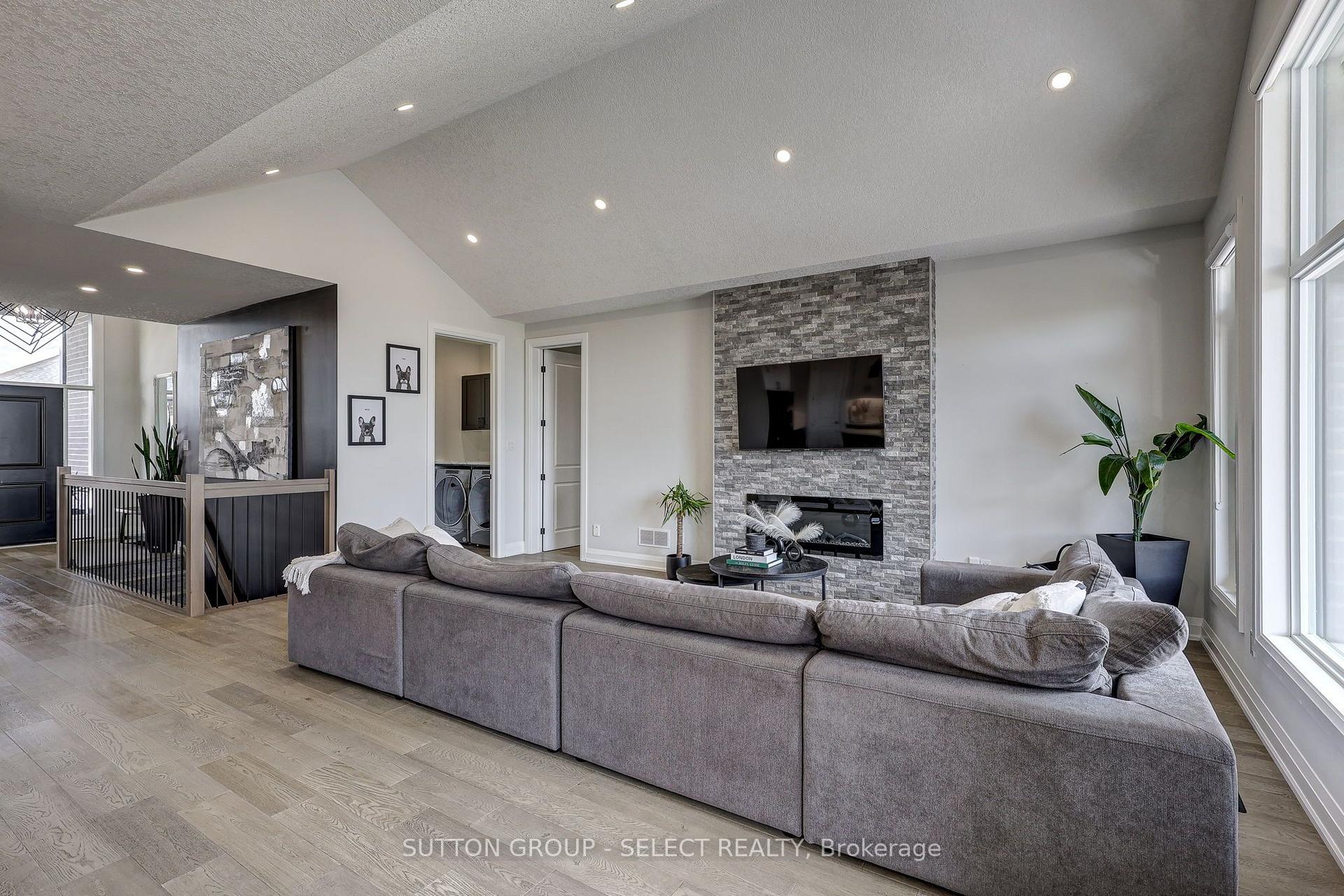 Photo 14 of Unit 77, 383 Daventry Way, Middlesex Centre, Kilworth — HOMEH