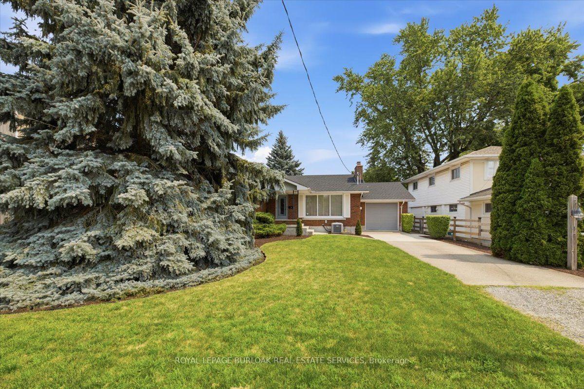 Photo 1 of 4 Corbett Avenue, St. Catharines, Port Dalhousie — HOMEH
