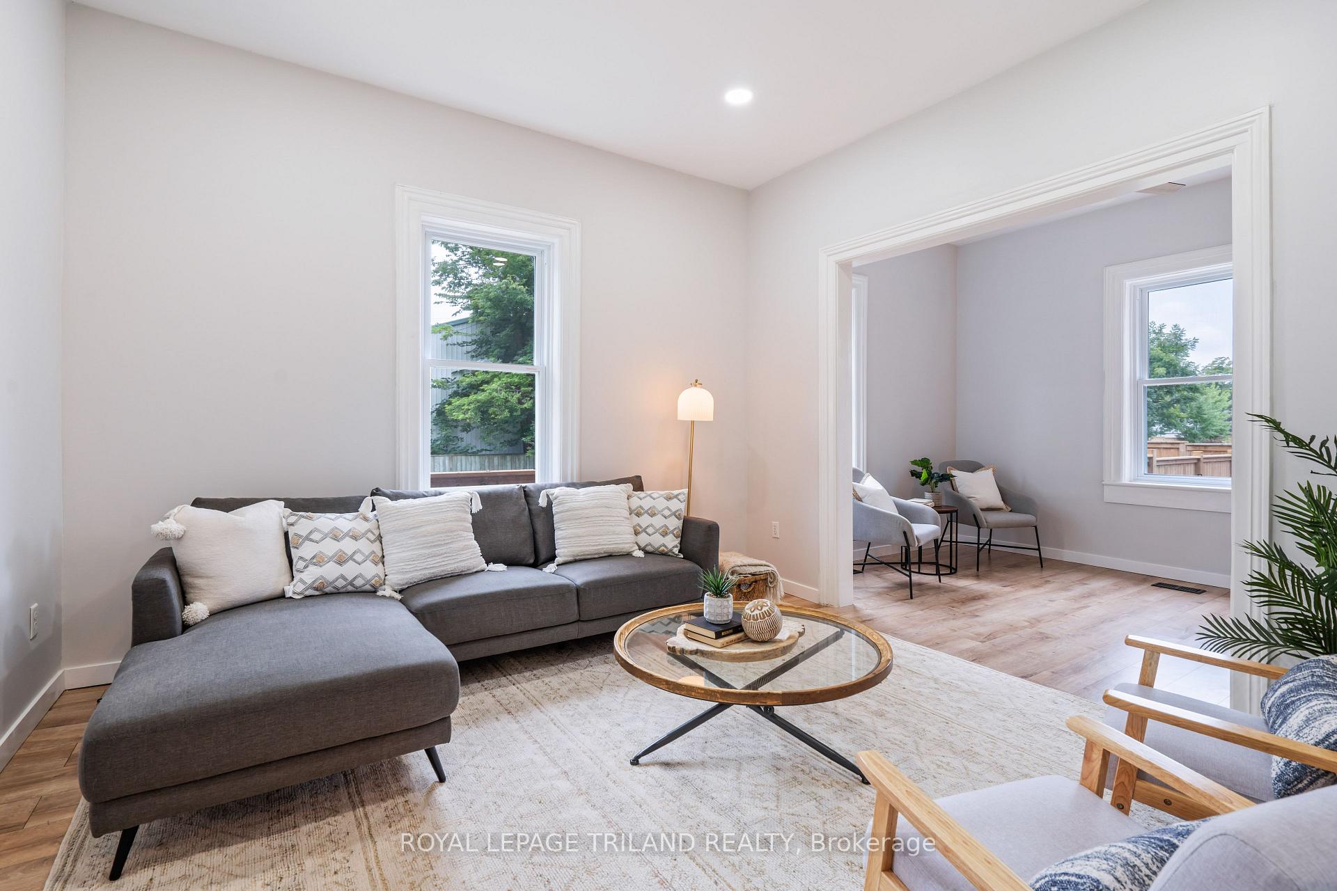 Photo 4 of 191 Catherine Street, North Middlesex, Parkhill — HOMEH
