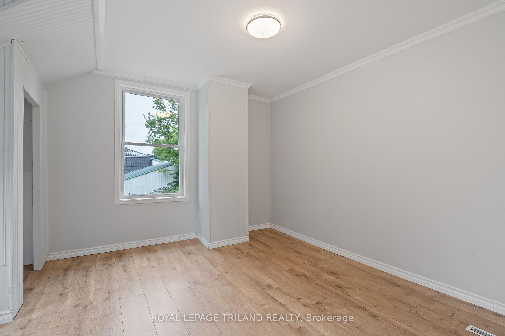 Photo 29 of 191 Catherine Street, North Middlesex, Parkhill — HOMEH