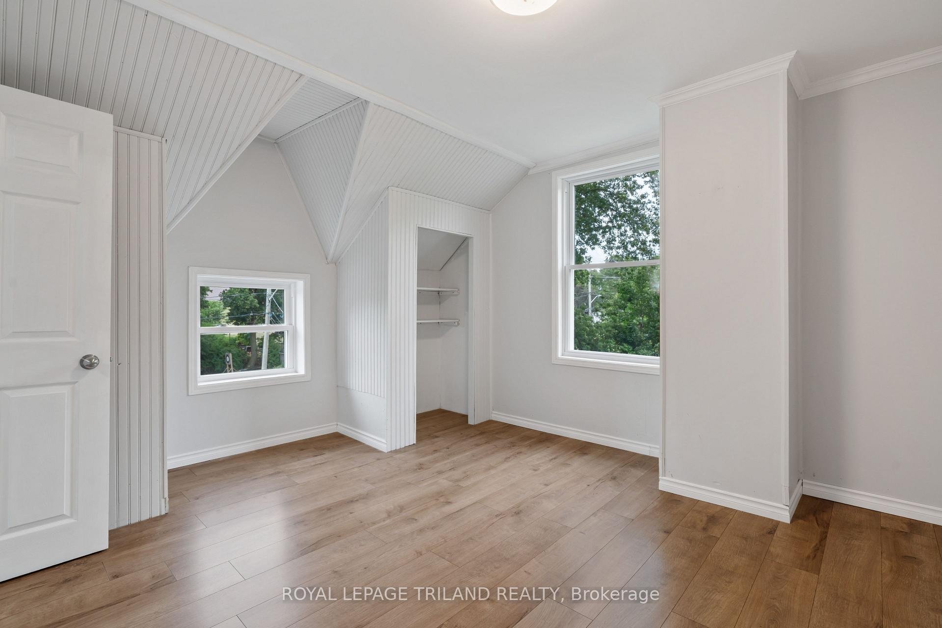 Photo 30 of 191 Catherine Street, North Middlesex, Parkhill — HOMEH