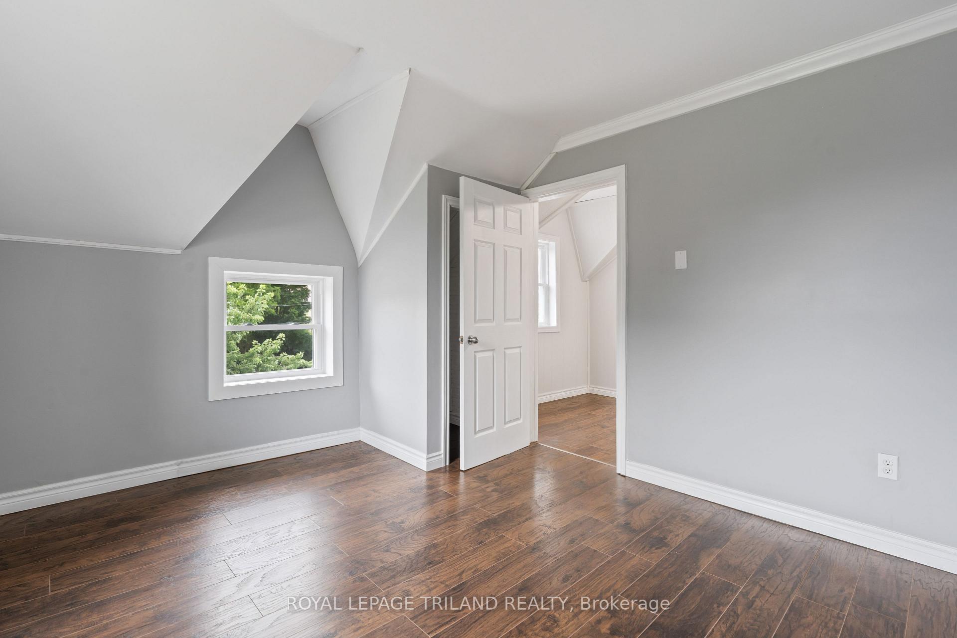 Photo 33 of 191 Catherine Street, North Middlesex, Parkhill — HOMEH