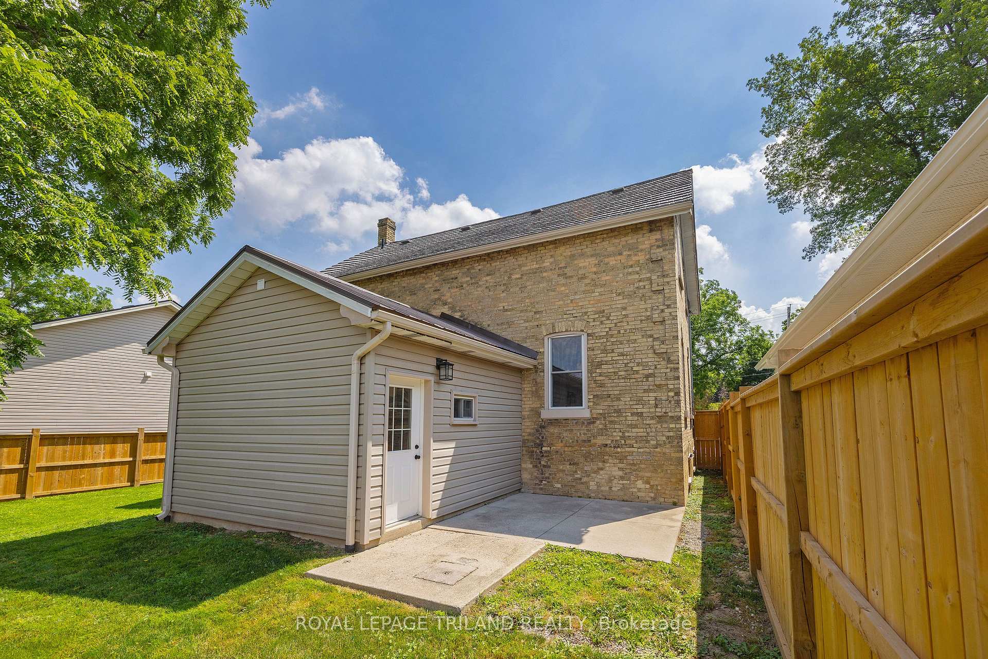 Photo 39 of 191 Catherine Street, North Middlesex, Parkhill — HOMEH