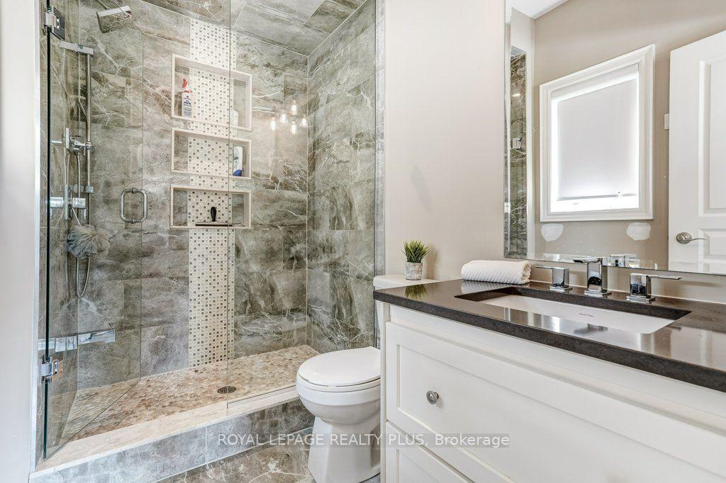 Photo 24 of 3 Niska Drive, Hamilton, Waterdown — HOMEH